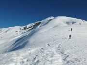 18 seguiamo la traccia battuta sulla cresta nord ovest...